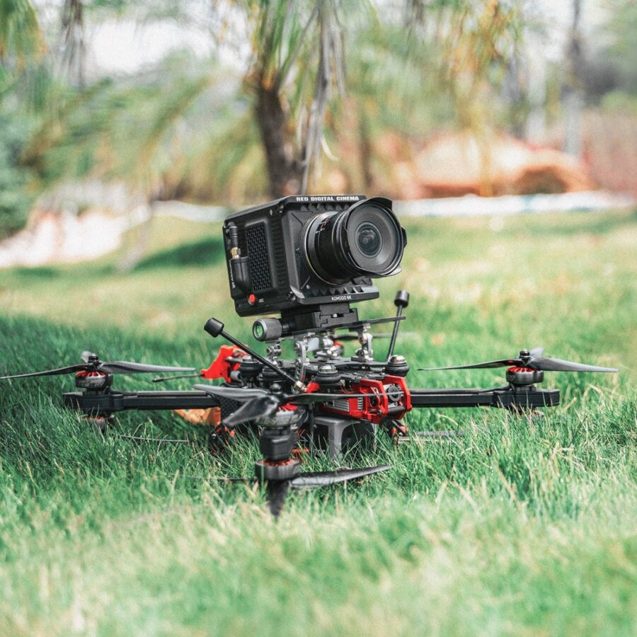 iflight taurus x8 hd 8 bnf cinelifter drone w dji fpv air unit in grass Robotonbd