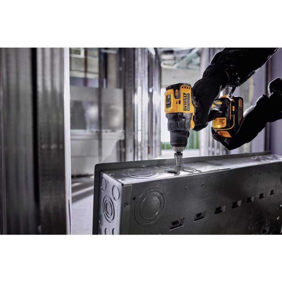 DeWALT ATOMIC 20V MAX* Brushless Compact 1/2 in. Drill/Driver Kit - Image 10
